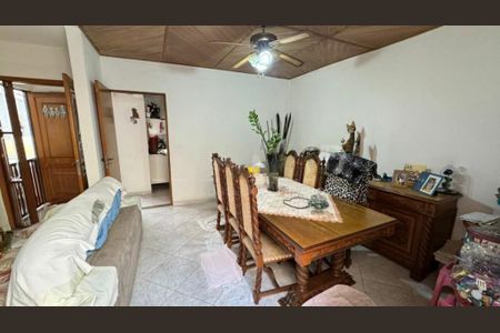 Casa à venda com 3 quartos, 130m² em Vila do Castelo, São Paulo