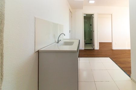 Apartamento para alugar com 34m², 2 quartos e sem vaga Apartamento para alugar com 34m², 2 quartos e sem vagaCozinha e Área de Serviço