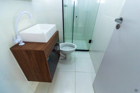 Apartamento para alugar com 34m², 2 quartos e sem vaga Apartamento para alugar com 34m², 2 quartos e sem vagaBanheiro
