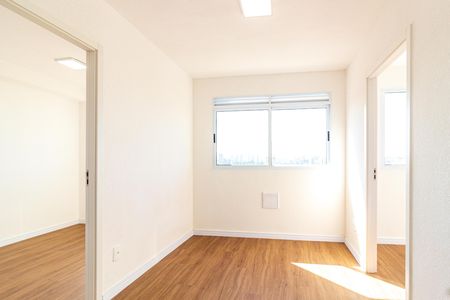Sala de apartamento para alugar com 2 quartos, 34m² em Veleiros, São Paulo