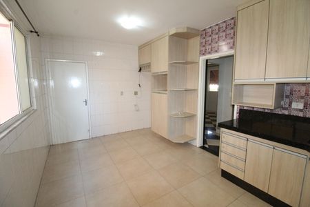 Apartamento para alugar com 85m², 3 quartos e 2 vagasCozinha