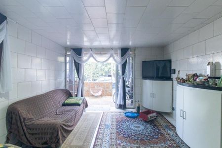 Casa à venda com 300m², 2 quartos e 1 vagaSala