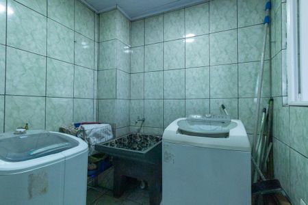 Casa à venda com 300m², 2 quartos e 1 vagaÁrea de Serviço