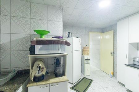 Casa à venda com 300m², 2 quartos e 1 vagaCozinha