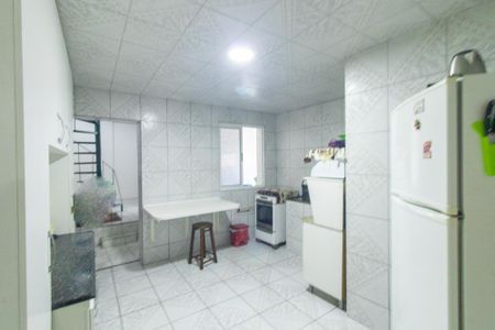 Casa à venda com 300m², 2 quartos e 1 vagaCozinha