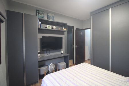 Quarto 1 de casa para alugar com 2 quartos, 90m² em Vila Represa, São Paulo