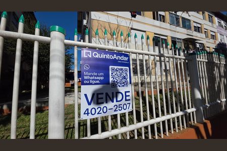 Plaquinha de apartamento à venda com 3 quartos, 104m² em Rubem Berta, Porto Alegre