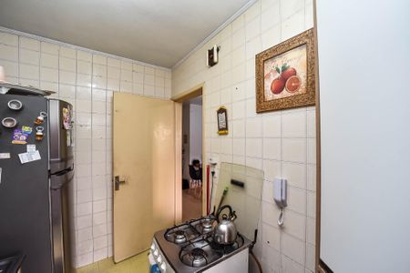Cozinha de apartamento à venda com 3 quartos, 104m² em Rubem Berta, Porto Alegre