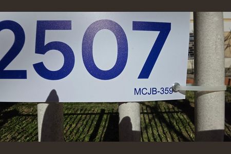 Plaquinha de apartamento à venda com 3 quartos, 104m² em Rubem Berta, Porto Alegre