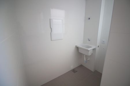 Apartamento à venda com 76m², 3 quartos e 2 vagas Apartamento à venda com 76m², 3 quartos e 2 vagasÁrea de Serviço