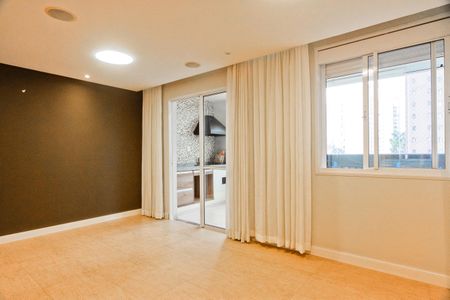 Apartamento para alugar com 83m², 2 quartos e 2 vagasSala