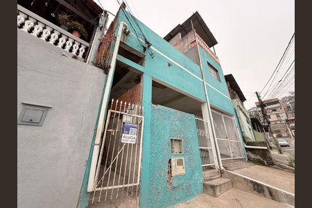 Fachada de casa à venda com 2 quartos, 50m² em Vila Popular, Várzea Paulista