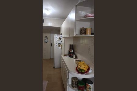 Apartamento à venda com 83m², 2 quartos e 1 vagaFoto 03