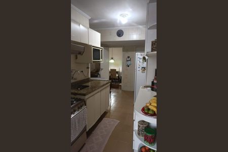 Foto 02 de apartamento à venda com 2 quartos, 83m² em Luz, São Paulo