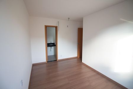 Apartamento à venda com 3 quartos, 76m² em Serrano, Belo Horizonte
