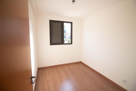 Apartamento à venda com 76m², 3 quartos e 2 vagas