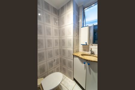Apartamento à venda com 100m², 3 quartos e 1 vaga Apartamento à venda com 100m², 3 quartos e 1 vagaLavabo