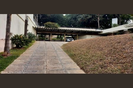 Casa à venda com 5 quartos, 700m² em São Luiz, Belo Horizonte