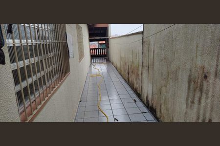 CORREDOR EXTERNO de casa à venda com 3 quartos, 263m² em Jardim D’abril, Osasco