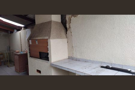 QUINTAL de casa à venda com 3 quartos, 263m² em Jardim D’abril, Osasco