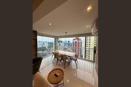 Apartamento à venda com 72m², 2 quartos e 2 vagasVaranda