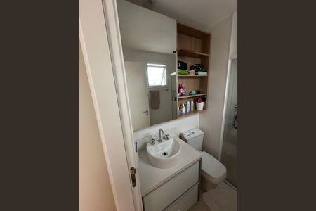 Apartamento à venda com 72m², 2 quartos e 2 vagasBanheiro