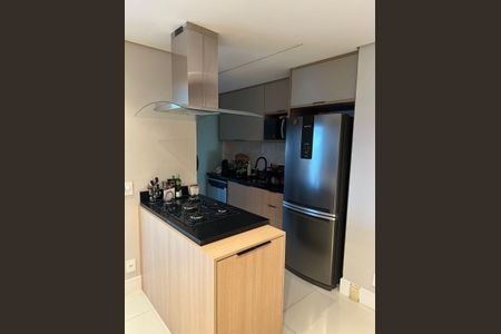 Apartamento à venda com 72m², 2 quartos e 2 vagasCozinha