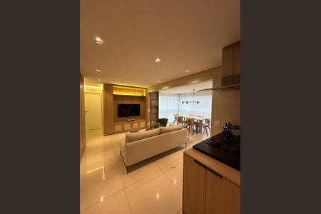 Apartamento à venda com 72m², 2 quartos e 2 vagasSala