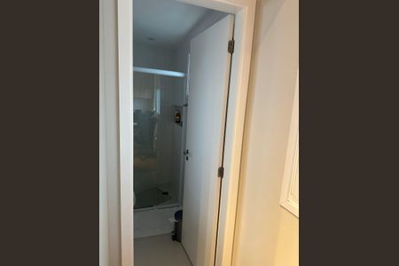 Apartamento à venda com 72m², 2 quartos e 2 vagasBanheiro