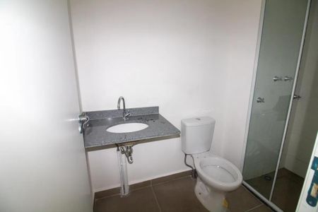 Studio à venda com 27m², 1 quarto e sem vaga Studio à venda com 27m², 1 quarto e sem vagaBanheiro