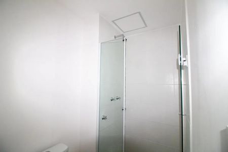 Studio à venda com 27m², 1 quarto e sem vaga Studio à venda com 27m², 1 quarto e sem vagaBanheiro