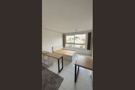 Cozinha de kitnet/studio à venda com 1 quarto, 29m² em Cristo Redentor, Porto Alegre