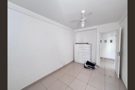 Casa de condomínio à venda com 213m², 3 quartos e 3 vagasQuarto 3