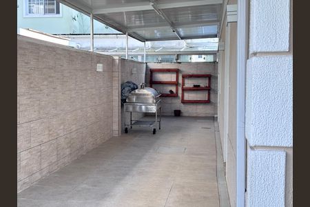 Casa de condomínio à venda com 213m², 3 quartos e 3 vagasÁrea externa