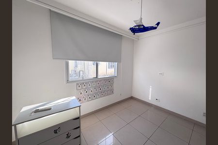 Casa de condomínio à venda com 213m², 3 quartos e 3 vagasQuarto 2