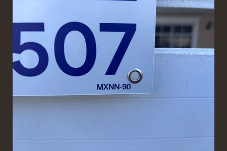 Casa de condomínio à venda com 213m², 3 quartos e 3 vagasPlaca MXNN-90
