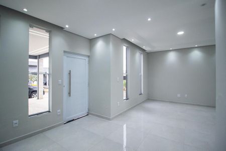 Sala de casa de condomínio para alugar com 3 quartos, 190m² em Parque São Bento, Sorocaba