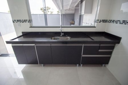 Casa de condomínio para alugar com 190m², 3 quartos e 2 vagasCozinha 