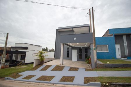 Casa de condomínio para alugar com 190m², 3 quartos e 2 vagasFachada 