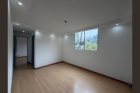 Sala de apartamento para alugar com 2 quartos, 55m² em Freguesia (jacarepaguá), Rio de Janeiro