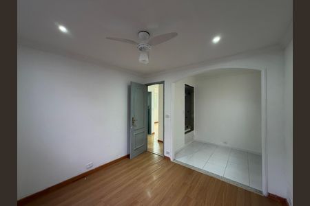 Apartamento para alugar com 55m², 2 quartos e 1 vaga Apartamento para alugar com 55m², 2 quartos e 1 vagaQuarto 2