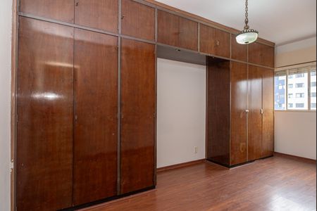 Apartamento à venda com 40m², 1 quarto e 1 vagaQuarto
