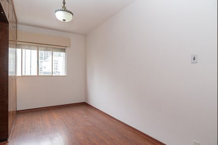Apartamento à venda com 40m², 1 quarto e 1 vagaQuarto