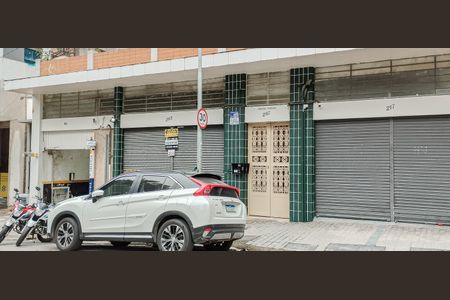 Apartamento à venda com 40m², 1 quarto e 1 vagaFachada