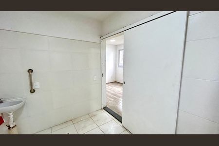 Apartamento para alugar com 44m², 1 quarto e sem vagaBanheiro