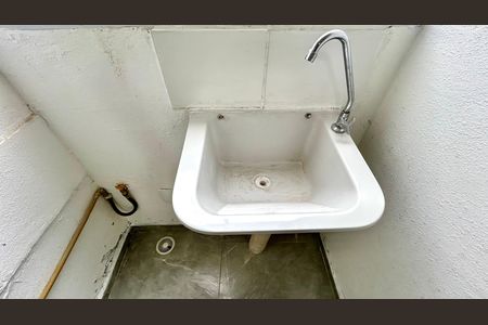 Apartamento para alugar com 44m², 1 quarto e sem vagaÁrea de Serviço