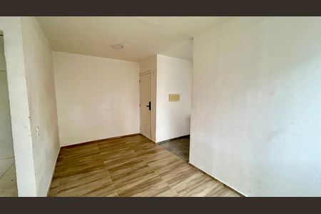 Sala de apartamento para alugar com 1 quarto, 44m² em Vila Nova Bonsucesso, Guarulhos