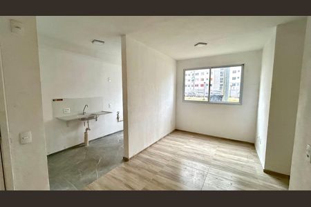Sala de apartamento para alugar com 1 quarto, 44m² em Vila Nova Bonsucesso, Guarulhos