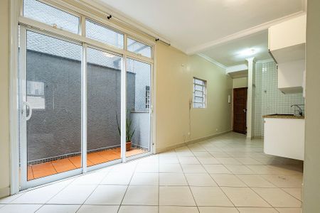 Apartamento para alugar com 39m², 1 quarto e sem vaga Apartamento para alugar com 39m², 1 quarto e sem vagaSala/Cozinha