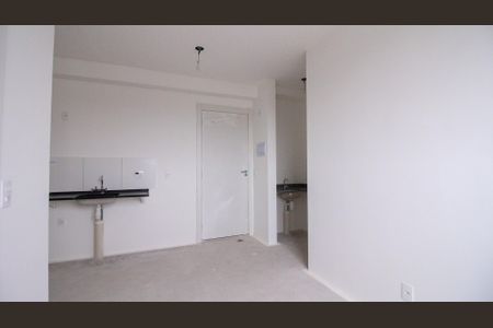 Apartamento à venda com 2 quartos, 34m² em Cidade São Mateus, São Paulo